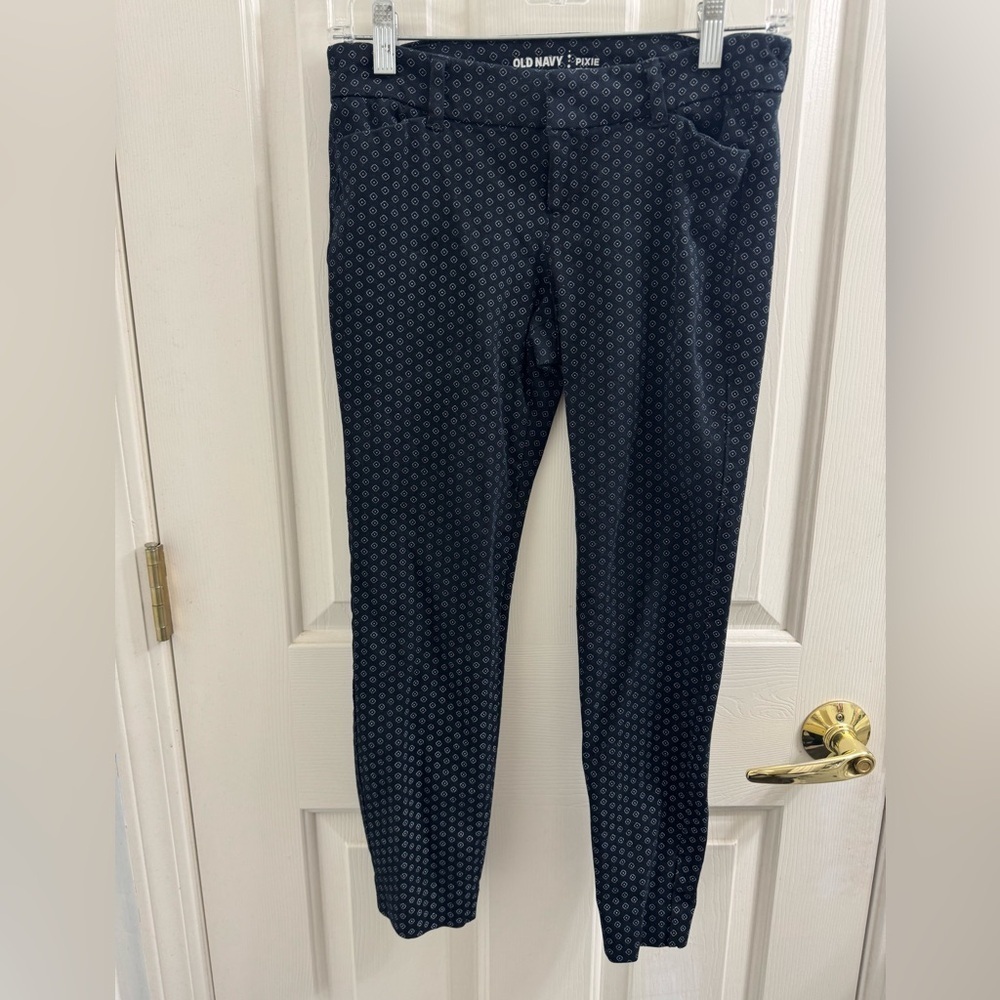 Old Navy Black Patterned Mid Rise Petite Pants